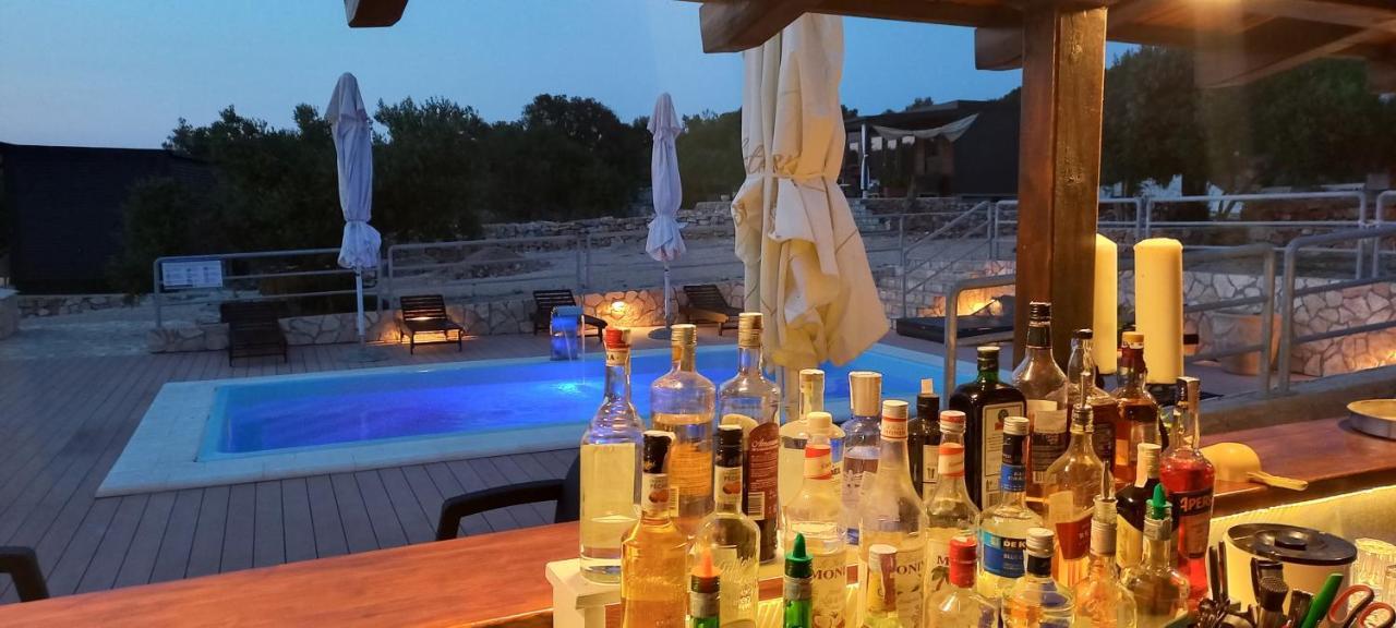Beach House Danica - Resort & Tavern Bain, Free Transport, Pool, Island Of Zut - Kornati Pristanisce Екстериор снимка